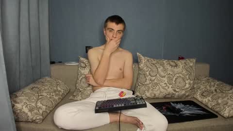 Snapshot of anna_jason chatting on 12/22/24, 07:10 Fansly Jason sweet ass online show from 12/22/24, 07:10