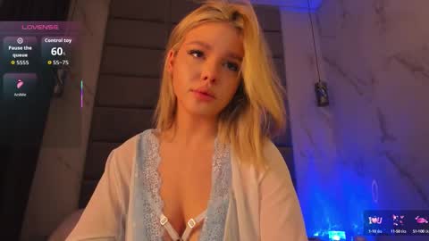 Anna online show from 10/16/25, 01:39