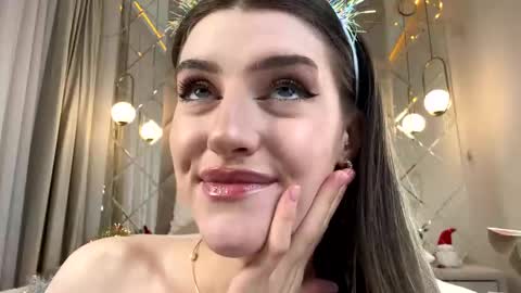 Snapshot of anna_way chatting on 12/30/24, 04:42 Anna GMT 2 Mon-Wed Sat 0300am-0900am Thu 1100AM-300PM online show from 12/30/24, 04:42