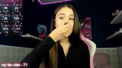 Snapshot of anna_way chatting on 11/05/25, 01:27 Anna GMT 2 Mon-Wed Sat 0300am-0900am Thu 1100AM-300PM online show from 11/05/25, 01:27