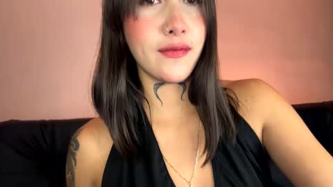 Snapshot of annaa__ chatting on 02/16/25, 05:37 annaa__ online show from 02/16/25, 05:37