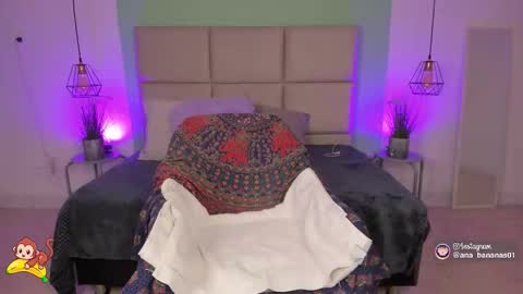 Snapshot of annabananas01 chatting on 09/14/25, 03:05 Ana online show from 09/14/25, 03:05