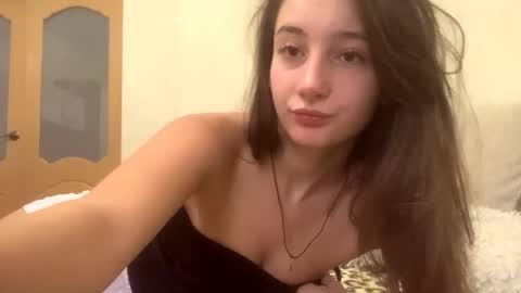 Emily online show from 11/05/25, 06:46