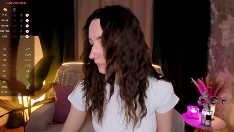 Anna online show from 11/04/25, 02:10