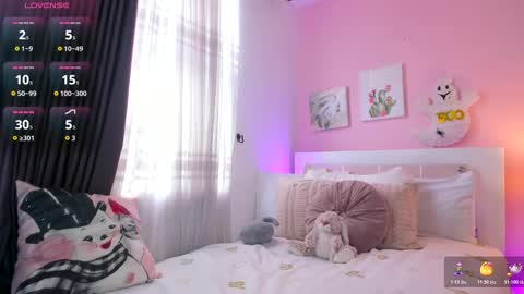 Snapshot of annadu011 chatting on 10/29/25, 02:30 Annadu011 online show from 10/29/25, 02:30