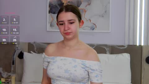 Snapshot of annanoir chatting on 10/29/25, 01:41 annanoir online show from 10/29/25, 01:41