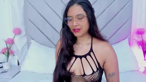 Anna online show from 01/20/25, 04:12