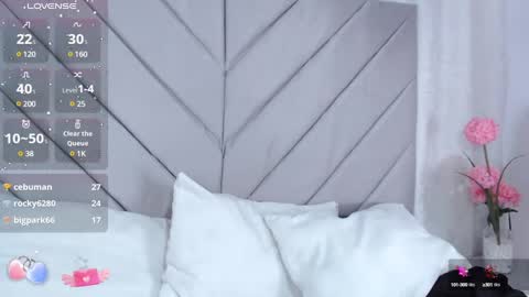 Anna online show from 03/03/25, 07:39