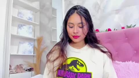 Anna online show from 10/11/25, 04:38