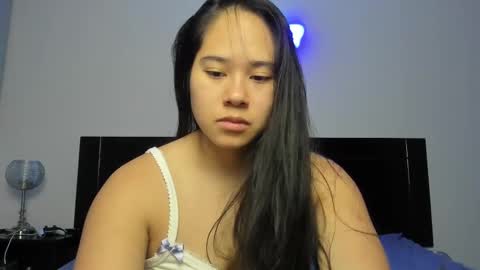 Anna online show from 03/10/25, 07:32