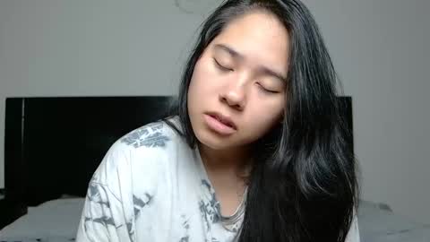 Anna online show from 09/15/25, 04:12