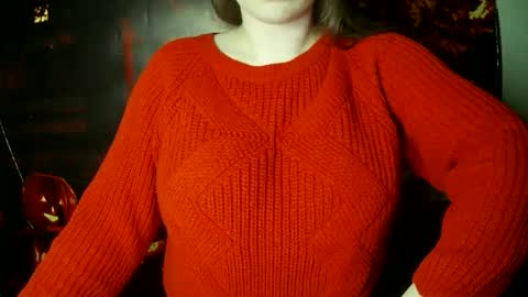 Bella online show from 10/23/25, 05:12