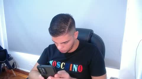 Snapshot of anndyhardy11 chatting on 02/26/25, 03:30 Anndy Hardy online show from 02/26/25, 03:30