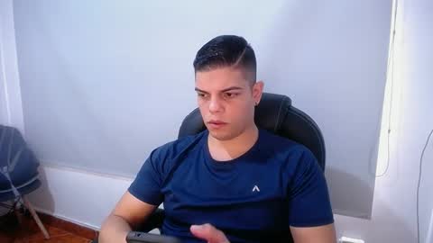 Snapshot of anndyhardy11 chatting on 03/01/25, 12:56 Anndy Hardy online show from 03/01/25, 12:56