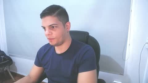 Snapshot of anndyhardy11 chatting on 03/08/25, 06:26 Anndy Hardy online show from 03/08/25, 06:26