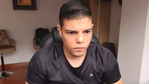 Snapshot of anndyhardy11 chatting on 10/27/25, 06:56 Anndy Hardy online show from 10/27/25, 06:56