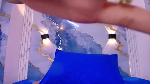 anne  online show from 10/27/25, 07:29