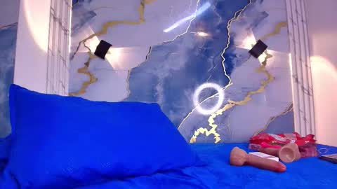 anne  online show from 10/29/25, 07:26