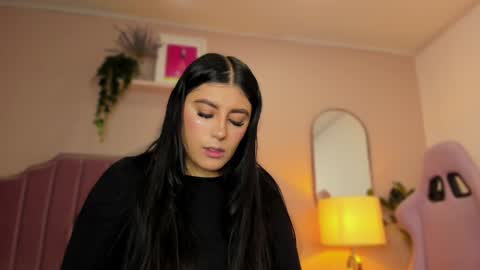 Anne  online show from 01/19/25, 05:07