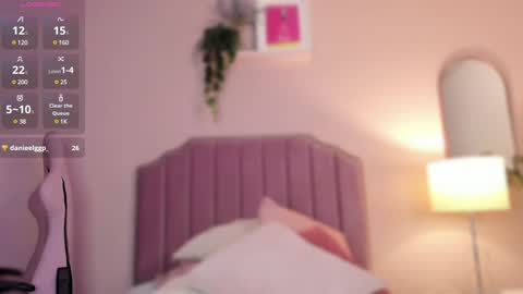 Anne  online show from 01/26/25, 08:34