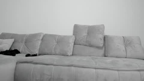 Snapshot of annemonalo chatting on 01/06/25, 02:47 annemona online show from 01/06/25, 02:47