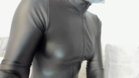 Snapshot of annemonalo chatting on 03/12/25, 07:17 annemona online show from 03/12/25, 07:17
