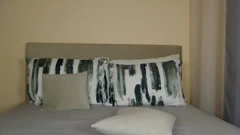 annesins online show from 10/07/25, 05:32