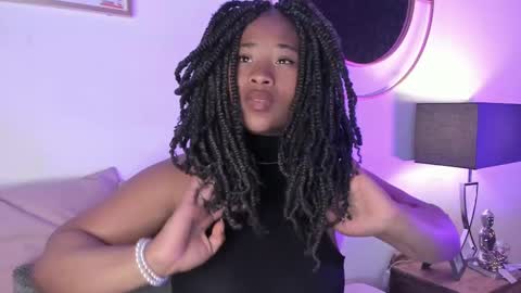 Snapshot of anneth__m chatting on 03/10/25, 07:40 Anneth online show from 03/10/25, 07:40