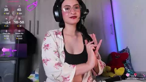 Snapshot of annetyotto99 chatting on 01/08/25, 07:56 Ana online show from 01/08/25, 07:56