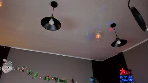 annie_barozzi online show from 12/19/24, 02:02