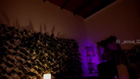 annie_barozzi online show from 12/20/24, 03:42