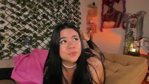 annie_barozzi online show from 12/30/24, 04:40