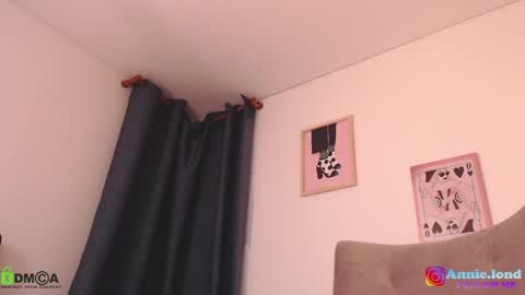 Annie online show from 12/09/24, 11:45