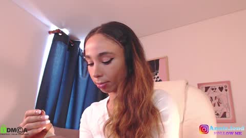 Annie online show from 12/30/24, 03:57