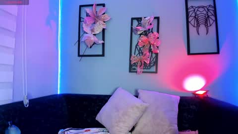   online show from 12/29/24, 06:05