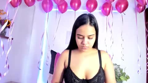 Snapshot of annie_sweet6 chatting on 10/13/25, 02:06 Annie online show from 10/13/25, 02:06