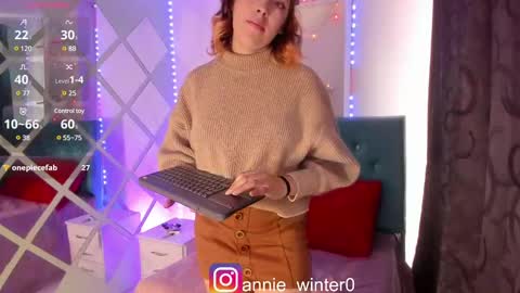 Snapshot of annie_winter1 chatting on 02/21/25, 07:21 Annie online show from 02/21/25, 07:21