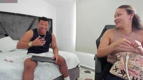 Annie and Stefan online show from 09/08/25, 02:27