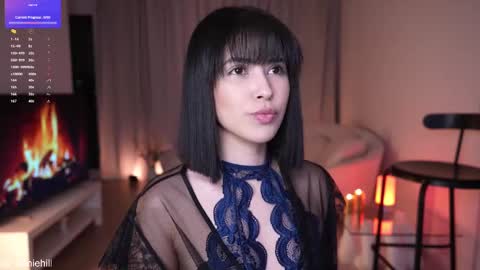 anniehillofficial_ online show from 02/21/25, 07:43