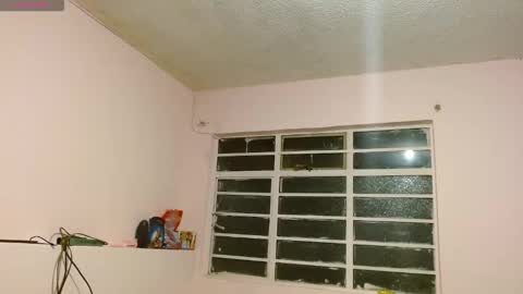 Annie Sparkle online show from 11/13/25, 12:20