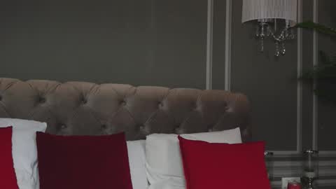 Snapshot of anniestyles chatting on 11/14/25, 05:39 AnnieStyles online show from 11/14/25, 05:39