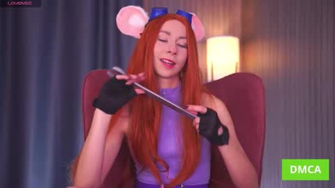 Snapshot of annuetta chatting on 11/16/25, 03:17 Annuetta online show from 11/16/25, 03:17