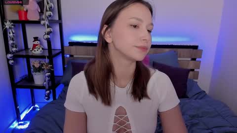 Snapshot of anny_limis chatting on 01/17/25, 02:29 Anna online show from 01/17/25, 02:29