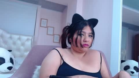 Snapshot of anny_louis chatting on 02/11/25, 07:23 ANNY LOUIS online show from 02/11/25, 07:23