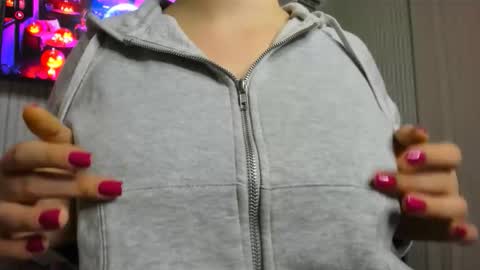 anny_love_you online show from 10/26/25, 06:47