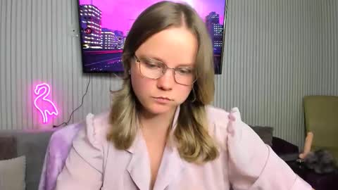 anny_love_you online show from 10/30/25, 08:31