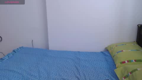 Snapshot of anny_riveraa chatting on 12/13/24, 04:16 Anny online show from 12/13/24, 04:16