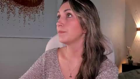 Anny online show from 02/28/25, 11:58