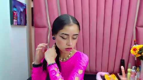 Anny online show from 01/15/25, 12:58