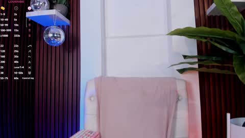 Ana online show from 01/11/25, 05:40